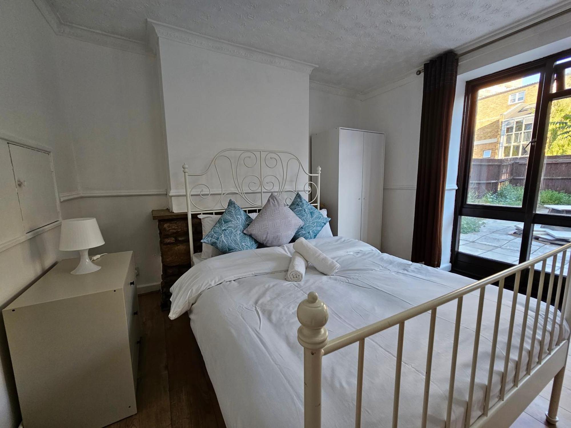 Towerhill Rooms London Exterior foto