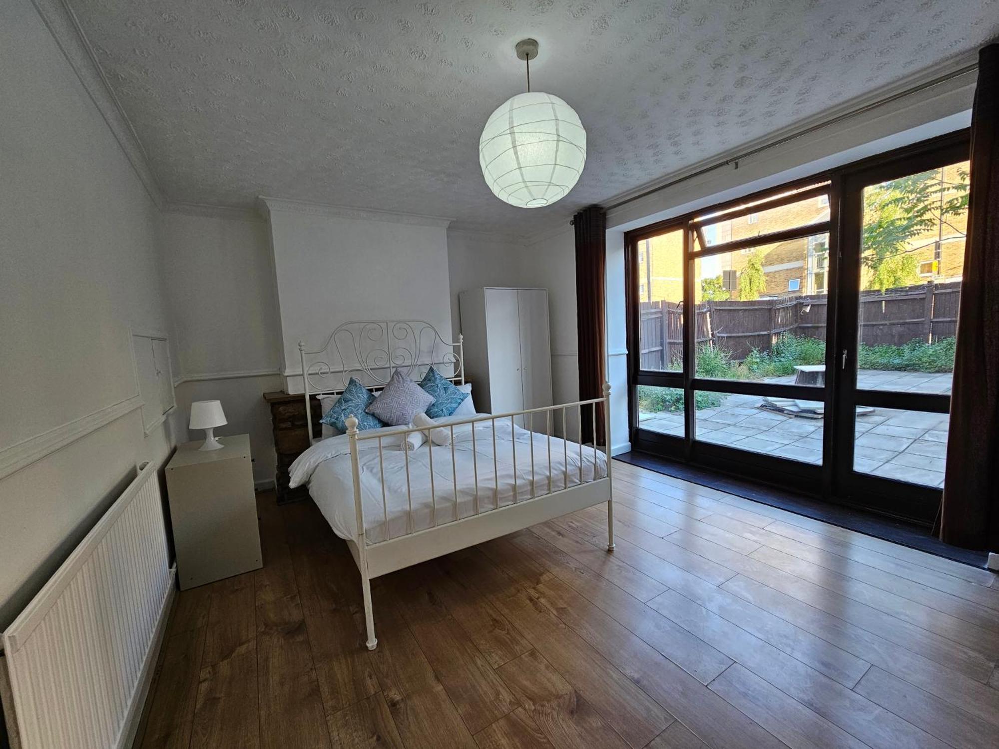 Towerhill Rooms London Exterior foto